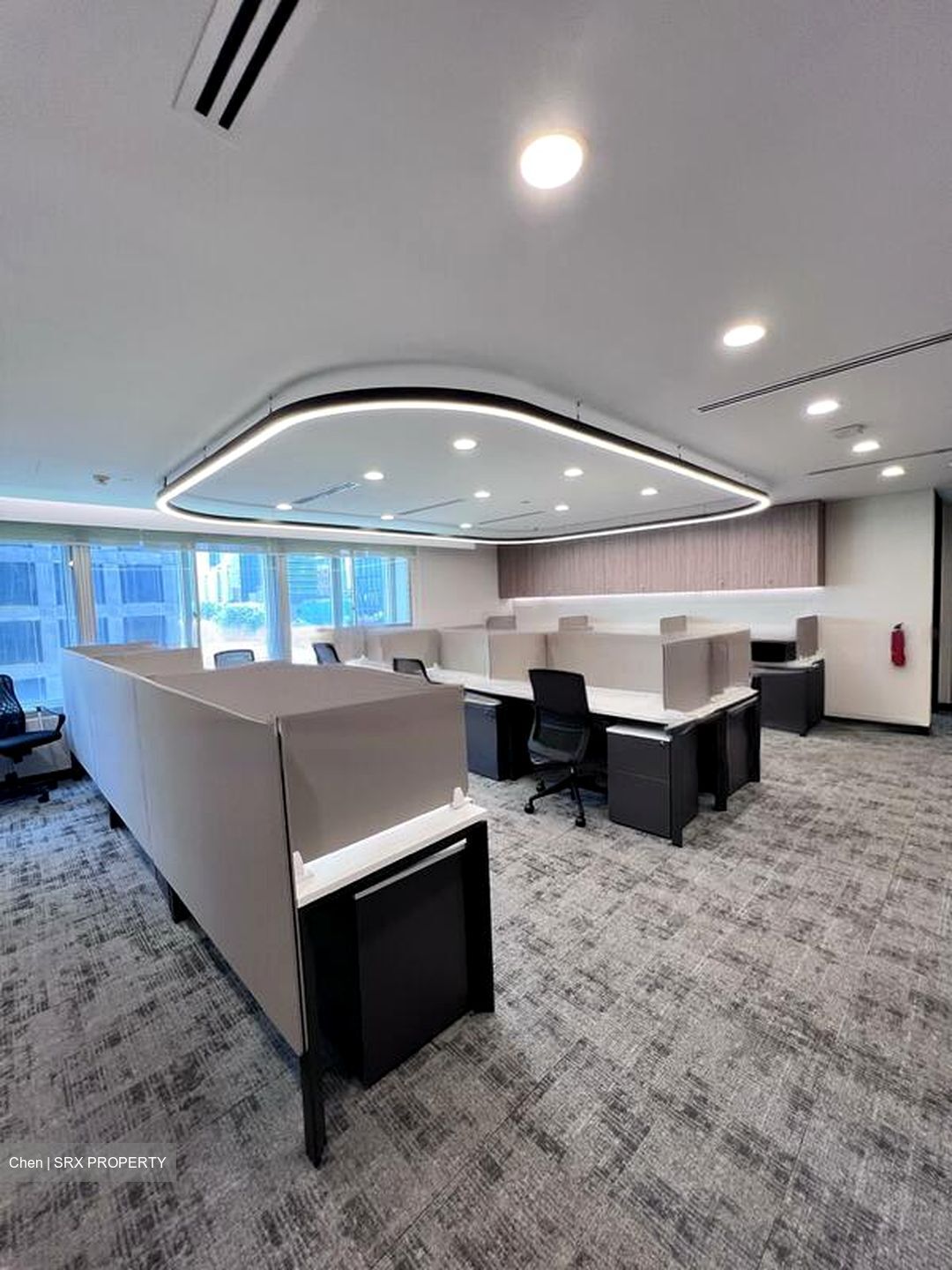 The Octagon (D1), Office #466860141